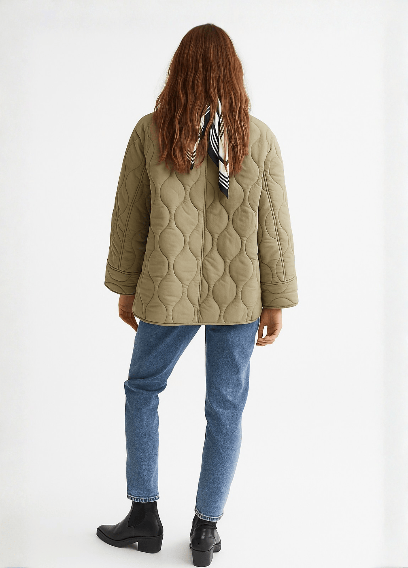 Kimono élégance beige | La Veste Matelassée Ultime Kimono élégance beige | La Veste Matelassée Ultime