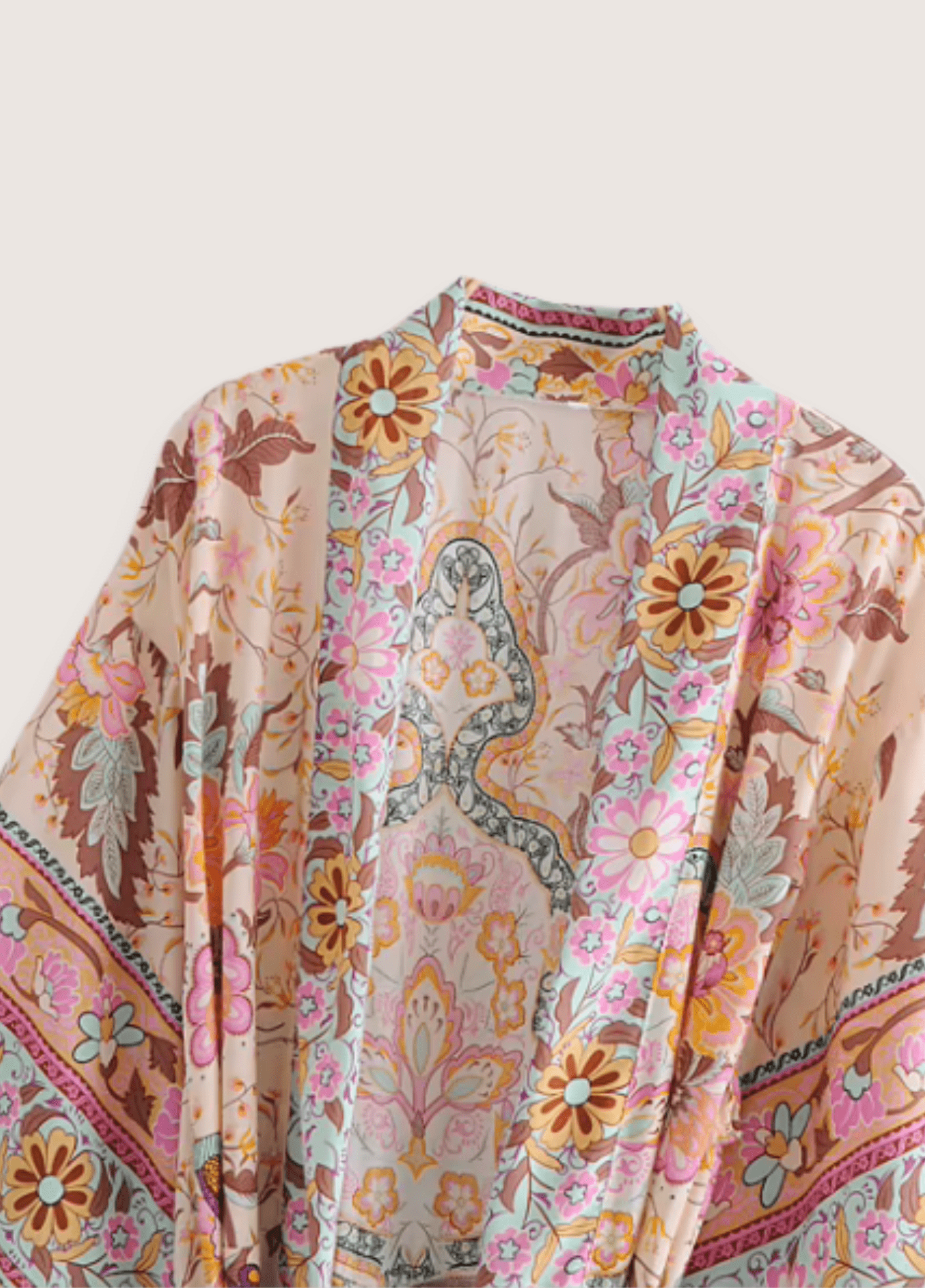 Kimono long fleuri rose pâle Kimono long fleuri rose pâle