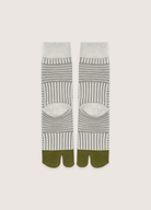 DONE Soft Combed Cotton Women's Two Toe Socks Fashion Retro Striped Color Matching Harajuku Japanese Sandals Tabi Socks Autumn Winter DONE Soft Combed Cotton Women's Two Toe Socks Fashion Retro Striped Color Matching Harajuku Japanese Sandals Tabi Socks Autumn Winter Tabi Light Gray / Size 35-40 / CHINA
