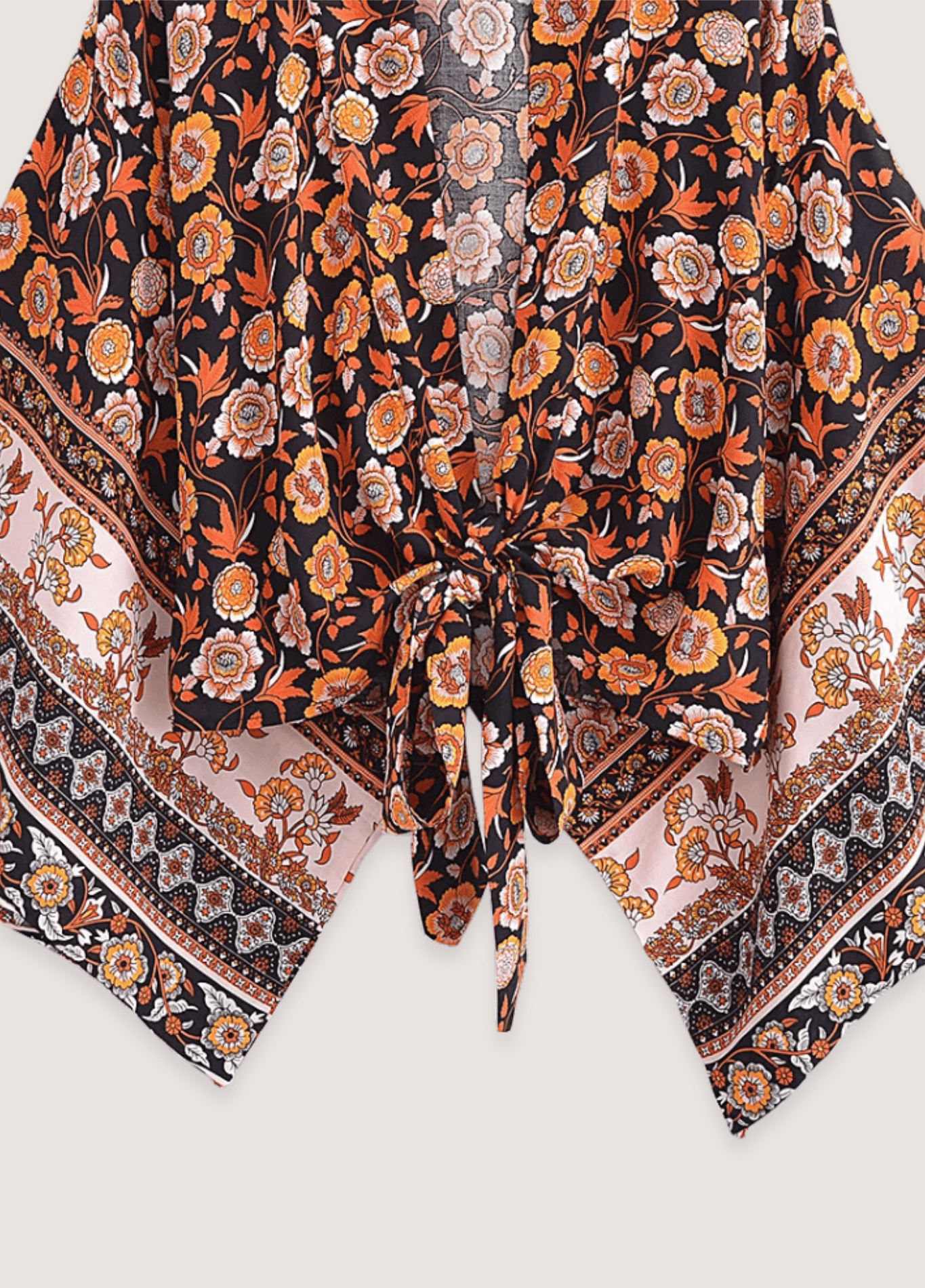 Kimono court bohème orange et noir Kimono court bohème orange et noir