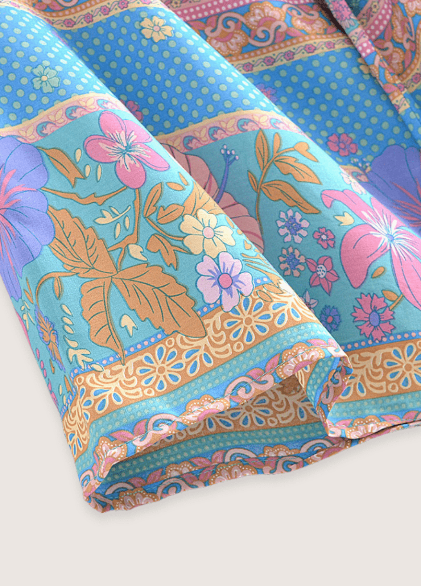 Kimono court fleuri bleu et rose