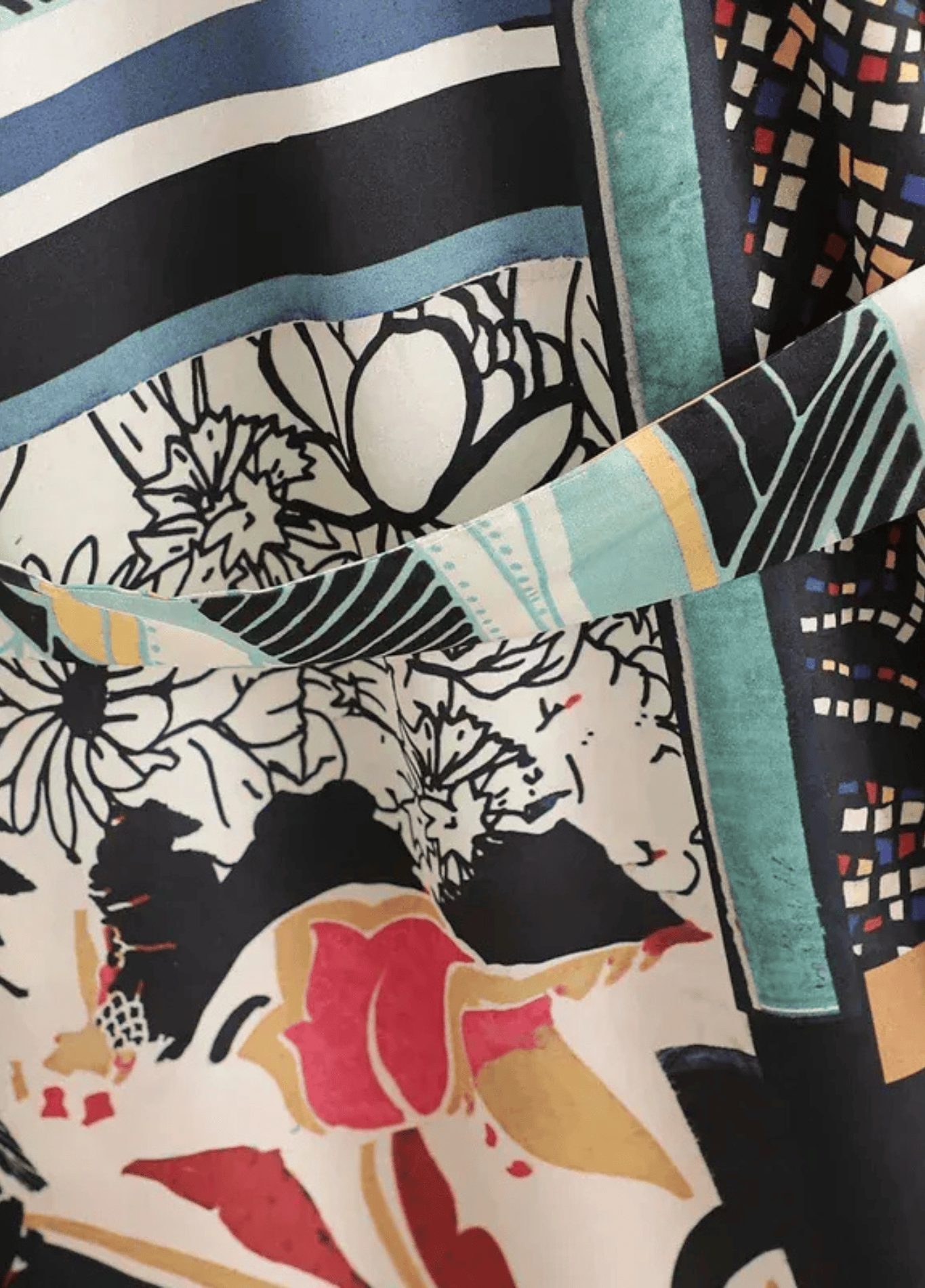 Kimono court | Kintsugi Kimono court | Kintsugi