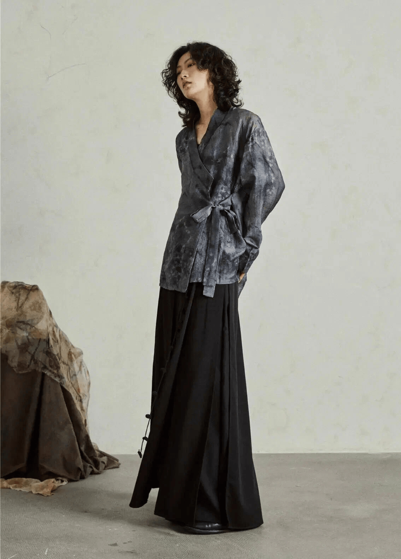 Kimono court | Sumi Kimono court | Sumi