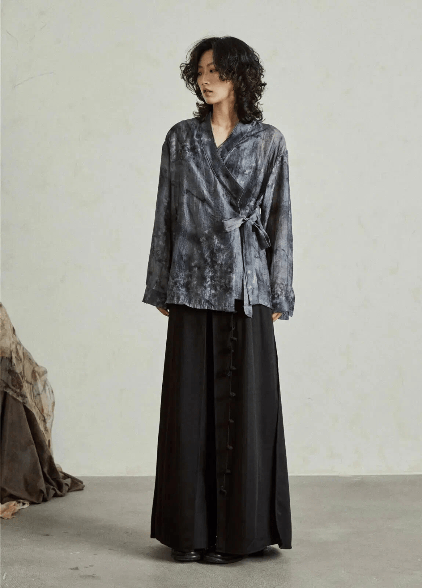 Kimono court | Sumi Kimono court | Sumi