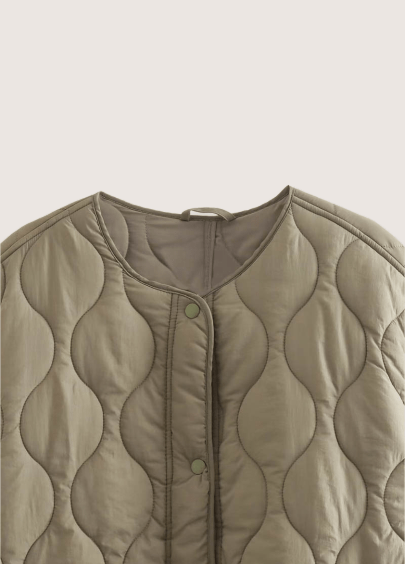 Kimono élégance beige | La Veste Matelassée Ultime Kimono élégance beige | La Veste Matelassée Ultime